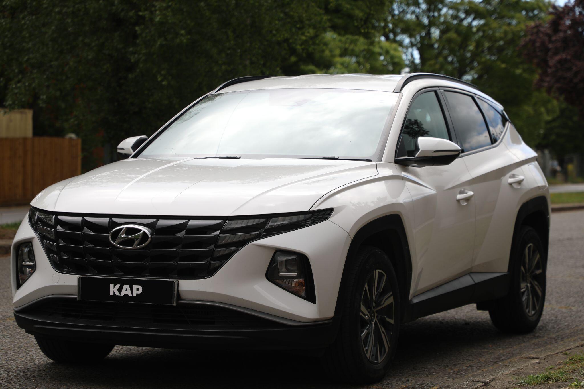 Large vehicle image
